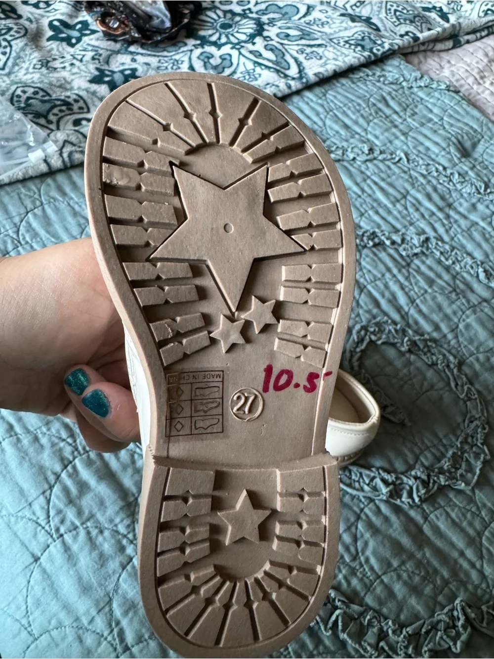 Toddler Cream Mary Jane style Dress Shoes with Gold Accent